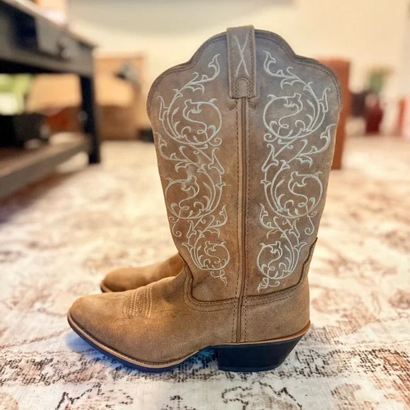 Twisted X Tan Embroidered Leather Cowboy Boots - Picture 2 of 3